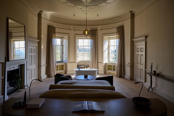 box 9 worked to create a unique restorative harmony between indoors and out: so 24