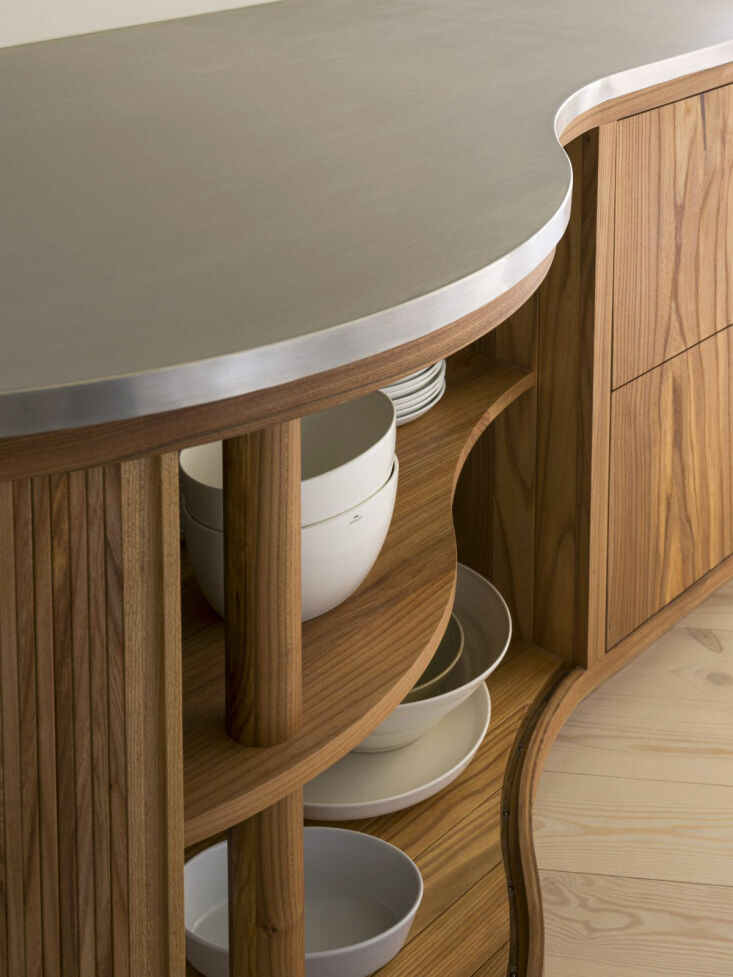 rounded, organic corners are seen throughout the custom design. 23