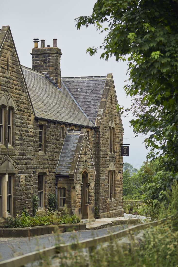 the penny bun, a yorkshire gritstone country inn tucked away in the quaint vill 26