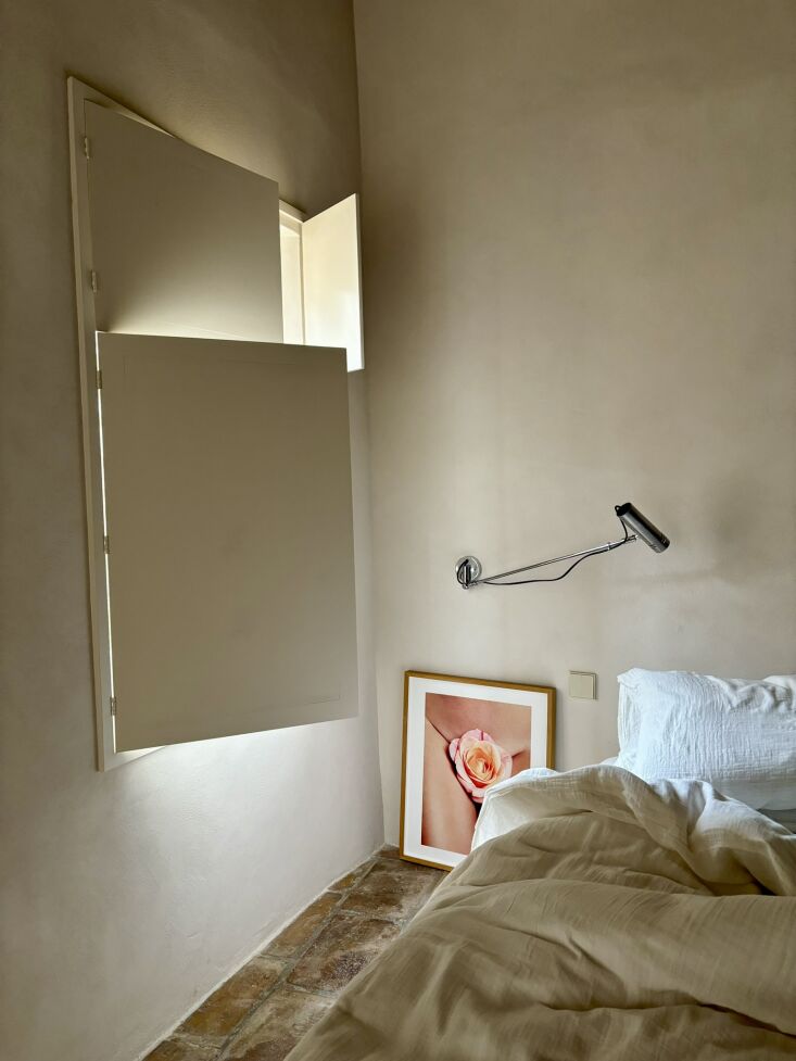 \2\20;i\2\17;m a great lover of shades of white and i use the who 18