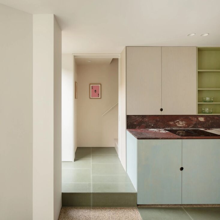 a london remodel from architects o&#8\2\17;sullivan skoufoglou features pal 17