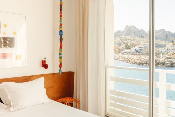 art in the rooms include outsized beads that reference buoys. the adjustable be 23