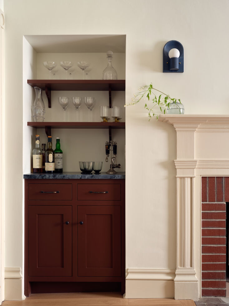 &#8\2\20;the bar that we added into the dining room used to be a closet whe 24