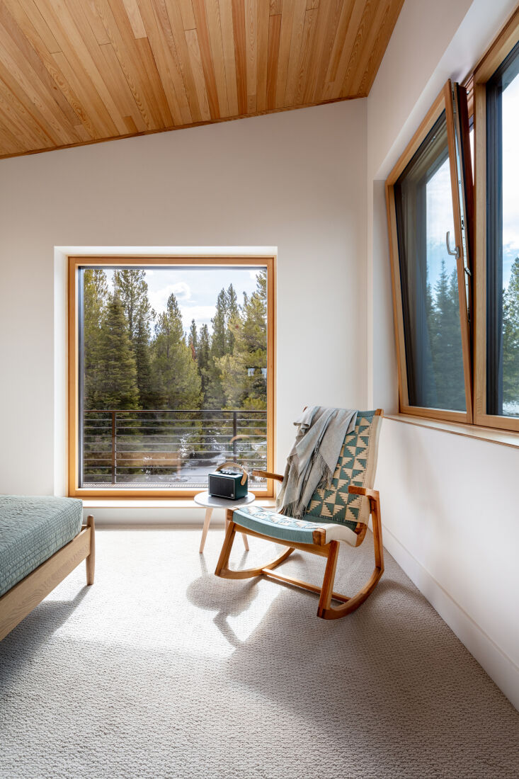 a glimpse from love | schack\2\17;s passive house in bozeman, montana. 23
