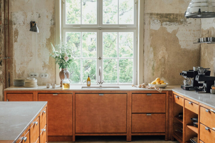 as for the walls: &#8\2\20;we stripped them back,&#8\2\2\1; laura and n 18