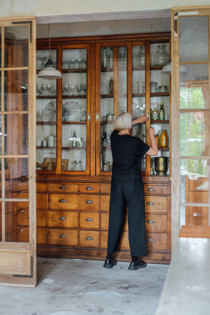 the two worked to restore a sense of the old. &#8\2\20;all the vintage deta 20