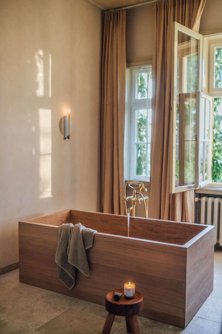 the luxurious japanese style wood bath is from michor. (see also: \10 favorites 29