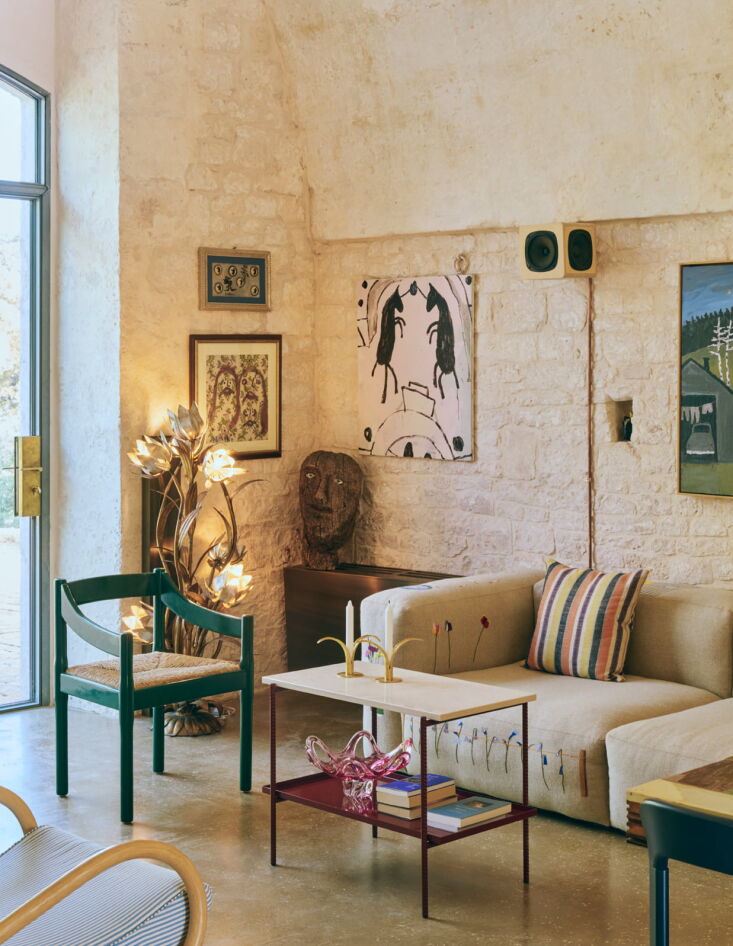 the furnishings and art came largely from the warner and hay family&#8\2\17 19