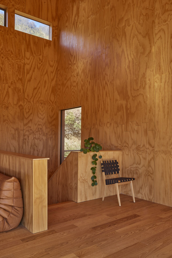 says beatrice: \2\20;it was important to me to use a knot free pine so t 18