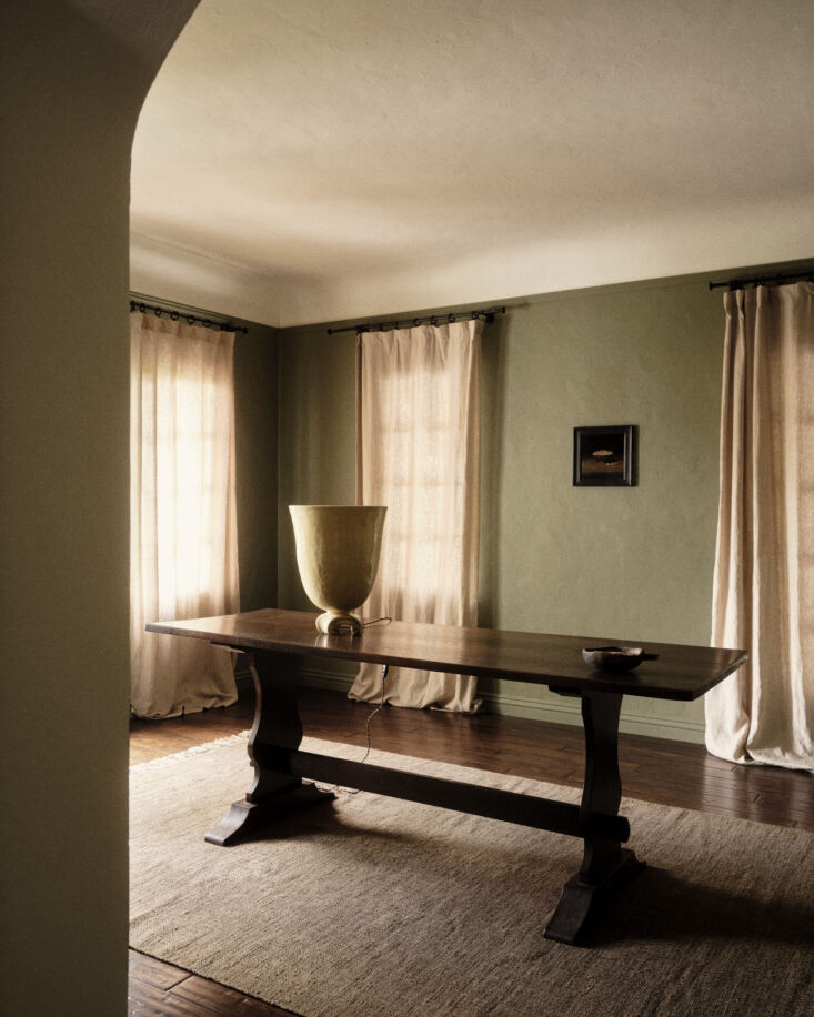 a look at casa francis, a new exhibition space in a spanish colonial home near  20