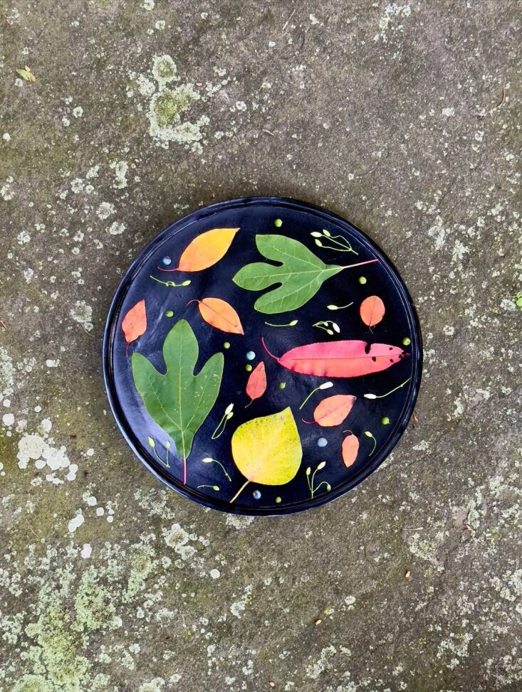 &#8\2\20;currently serving: end of summer, outdoors and in.&#8\2\2\1; & 28