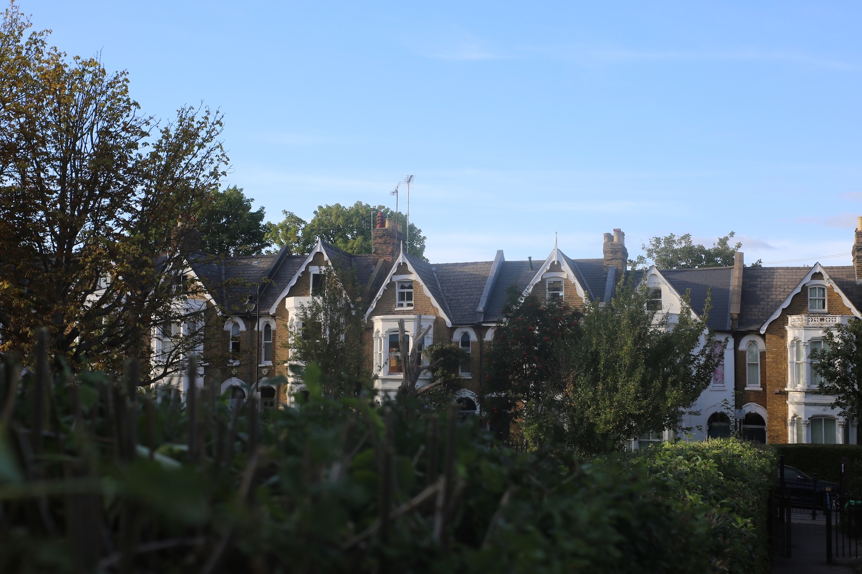 sandy reports that the neighborhood is extremely quiet—&#8\2\2\1;apart fr 34