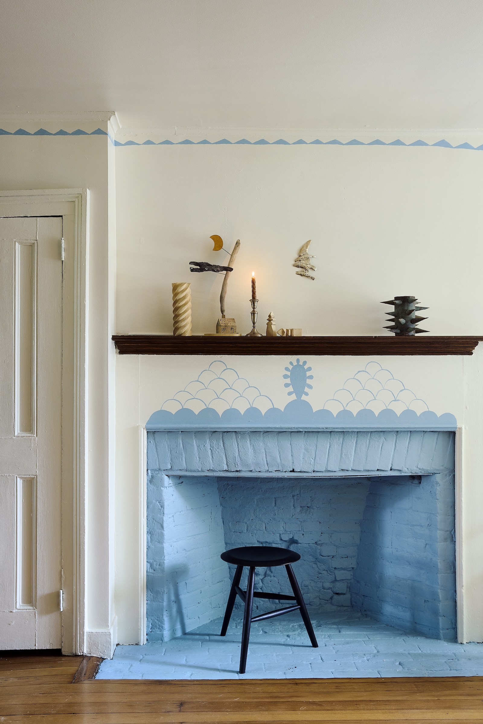 though the exterior of the building can\2\17;t be touched, painting is a 19