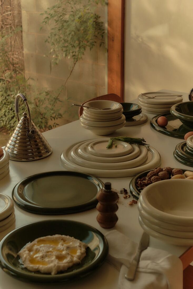 the plate nest comes with plates in four sizes, which stack appealingly. shown  20