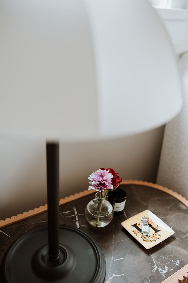 a simple vignette on a bedside. photograph by linnéa geiger. 20