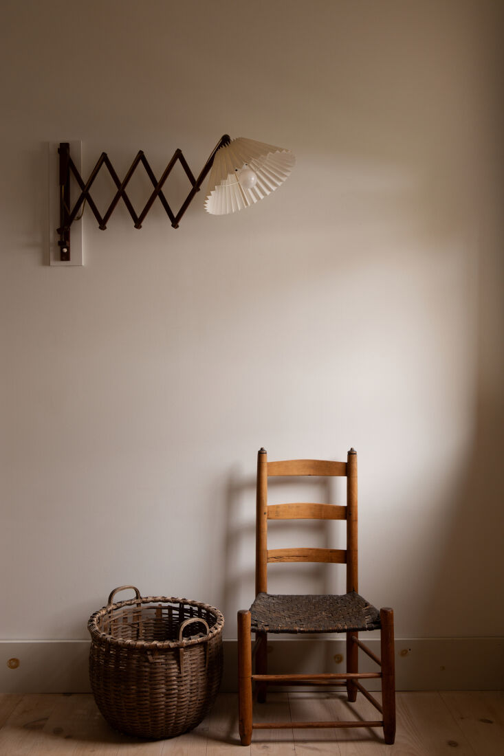 \2\20;a bit of scandinavian design has made its way into the house with 25