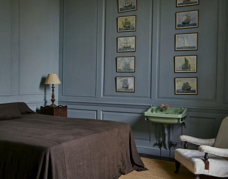 cultiver\2\17;s repose linen bedcover (in a discontinued shade) in a roo 28