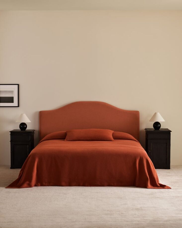 from nordic knots&#8\2\17; just launched bedding line, the studio linen bed 17