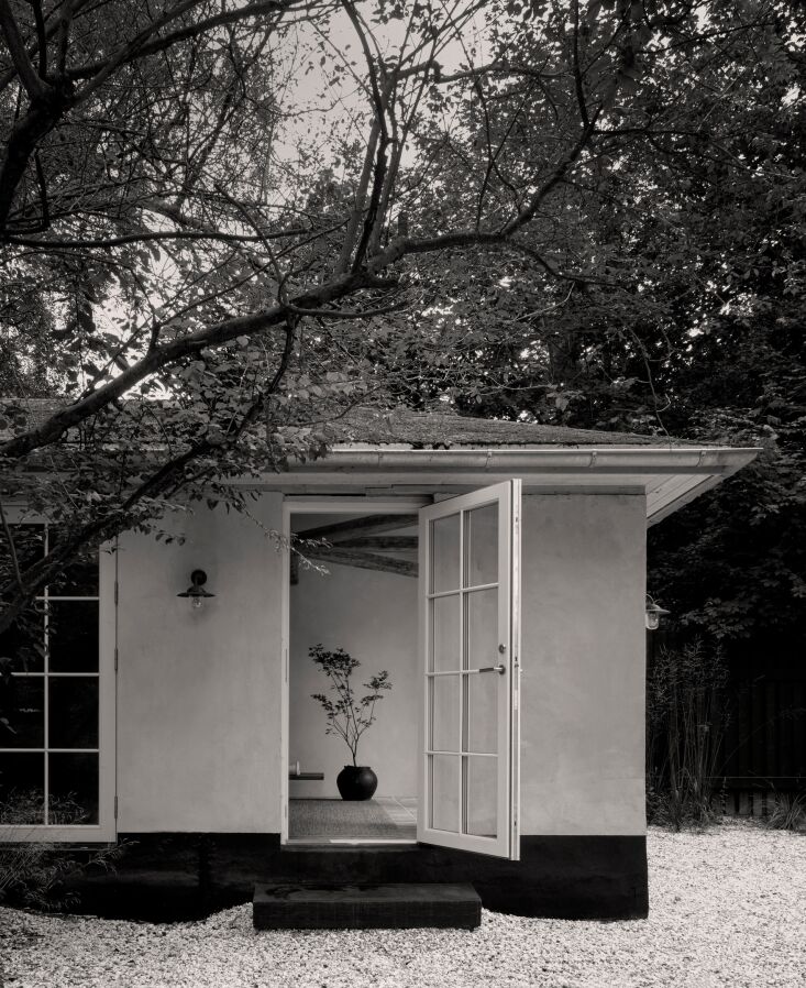 former horse stables in a standalone annex were converted into a versatile stud 38