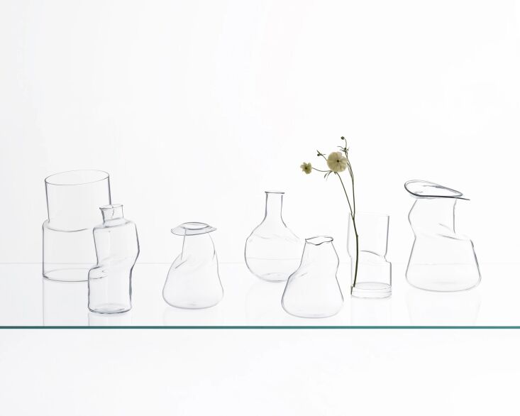 wonky glass transformer vases, designed by piero lissoni for glas italia. photo 19