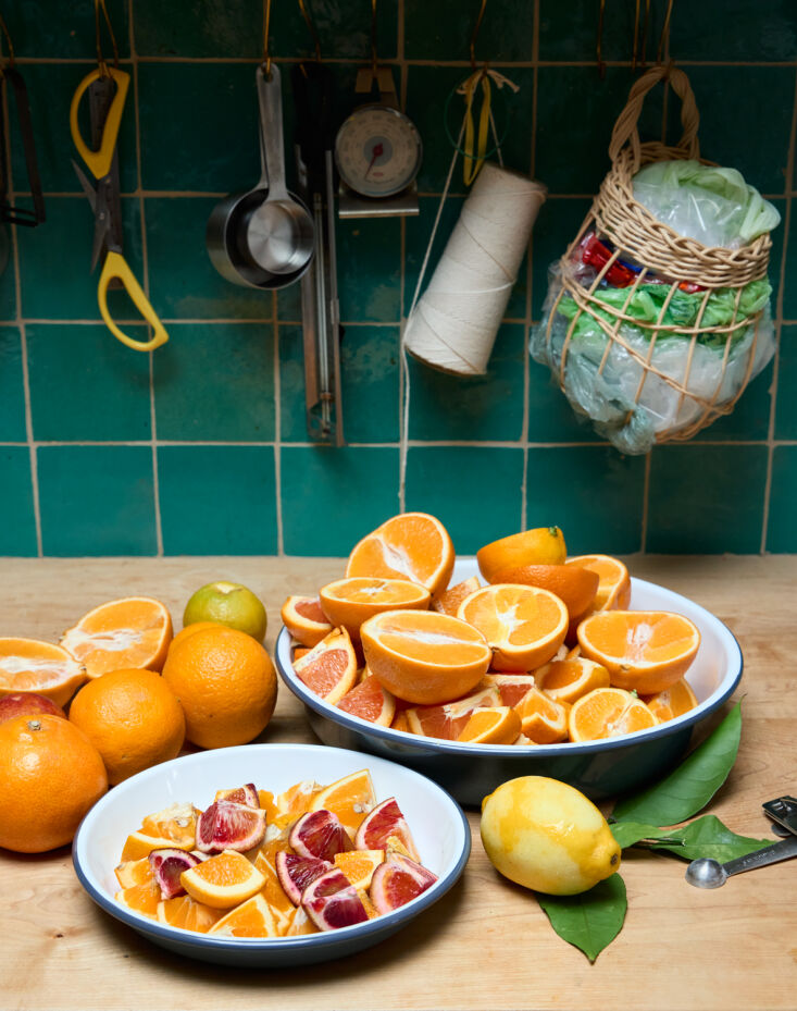 samin loves hanging storage. a rail with s hooks, installed just under the floa 25