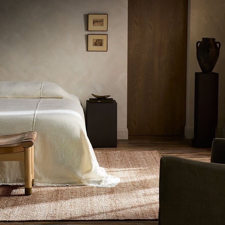 and an option for instant coziness: the handwoven wool and cotton enclave wythe 13