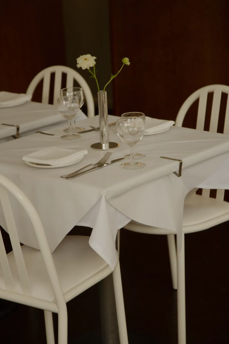 the silver bud vases are all vintage, sourced from austria. 22