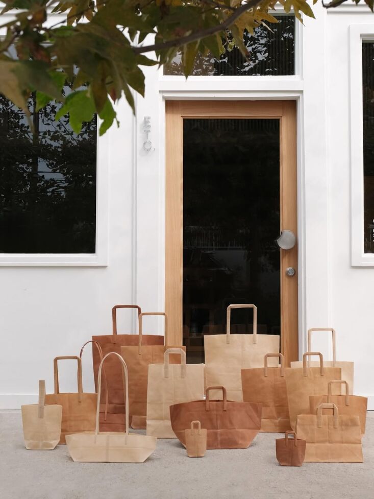 takigawa\2\17;s utilitarian waxed canvas bags are an inventive take on a 17