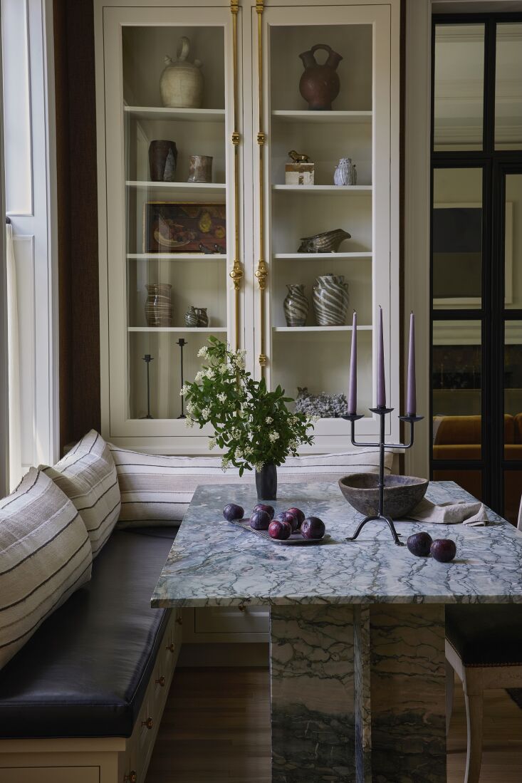 and the breakfast nook. photograph by heather talbert. 30