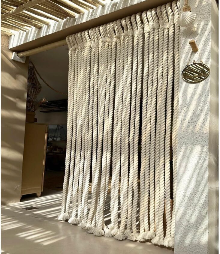 heavy strand cotton rope, such as what\2\17;s used in this doorway parti 22