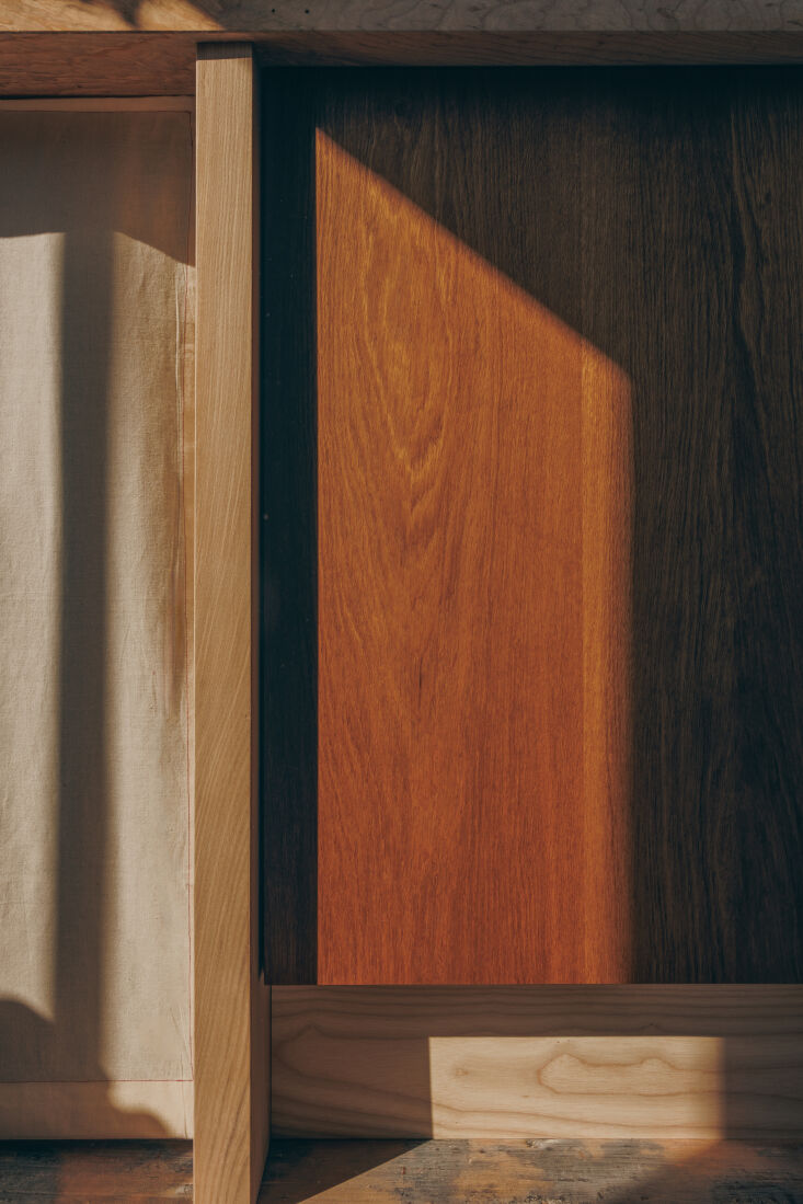 clean lines and flat planes allow the woods to shine. \2\20;it was an in 19