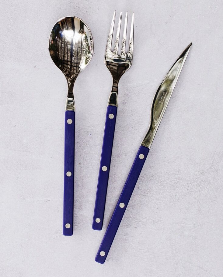 sabre\2\17;s italian twin? vietri of italy\2\17;s pastello flatwa 22