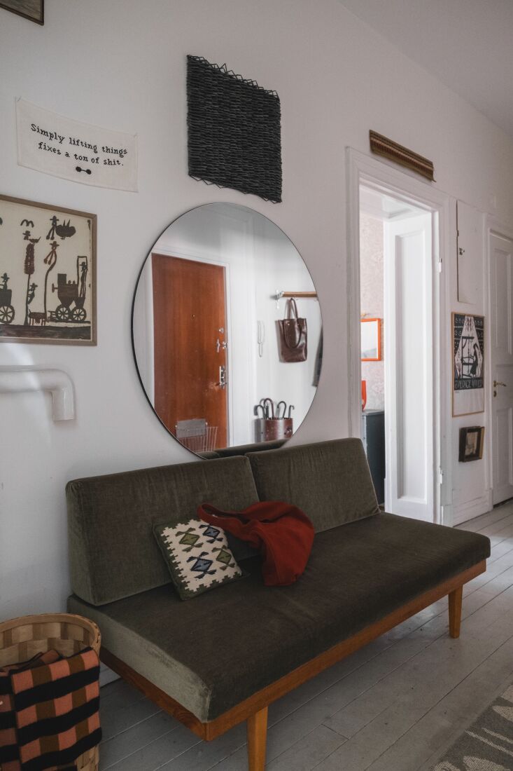 their \1960s swedish settee came with its velvet upholstery. the fine little da 18