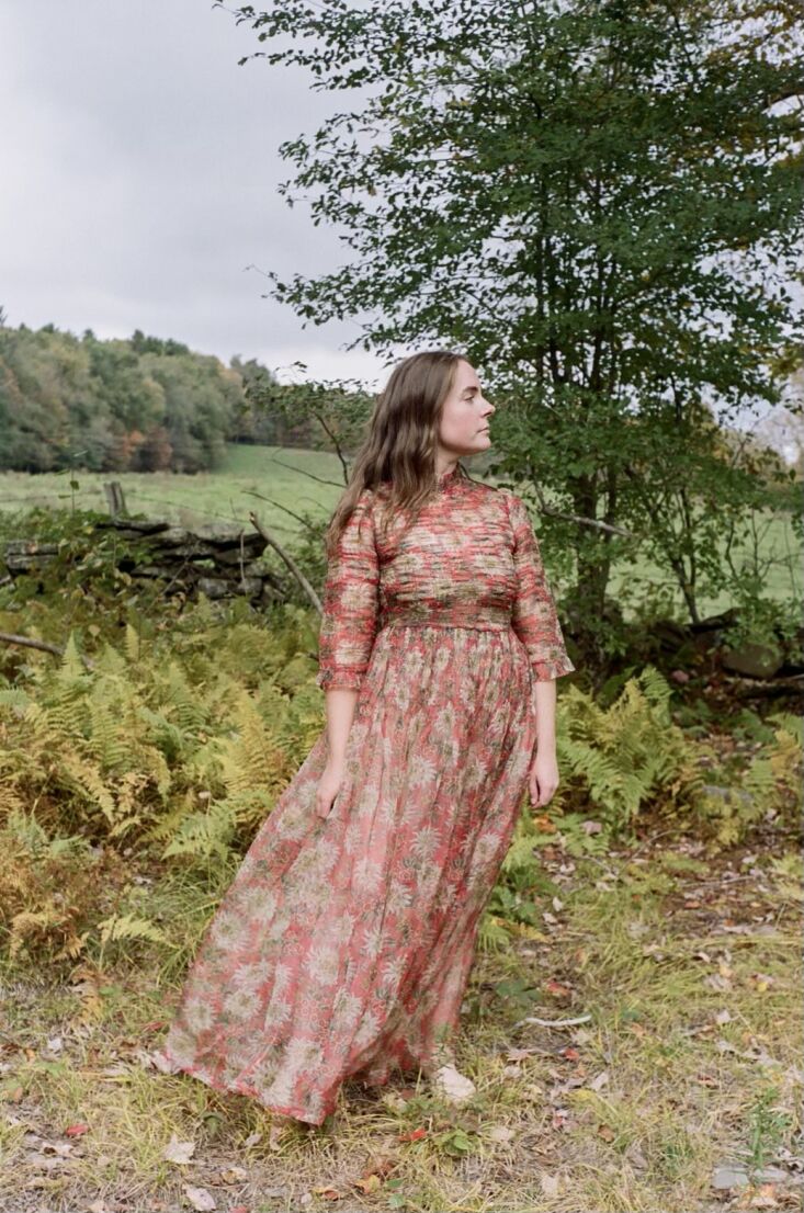 elizabeth at home. photograph courtesy of elizabeth starks. 32