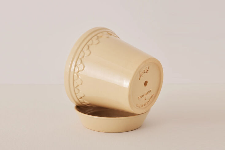 and for the houseplant enthusiast, the copenhagen Ø\14 planter & saucer by 21