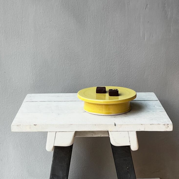 \2\20;what’s not to love about this hand thrown yellow ceramic cake st 22