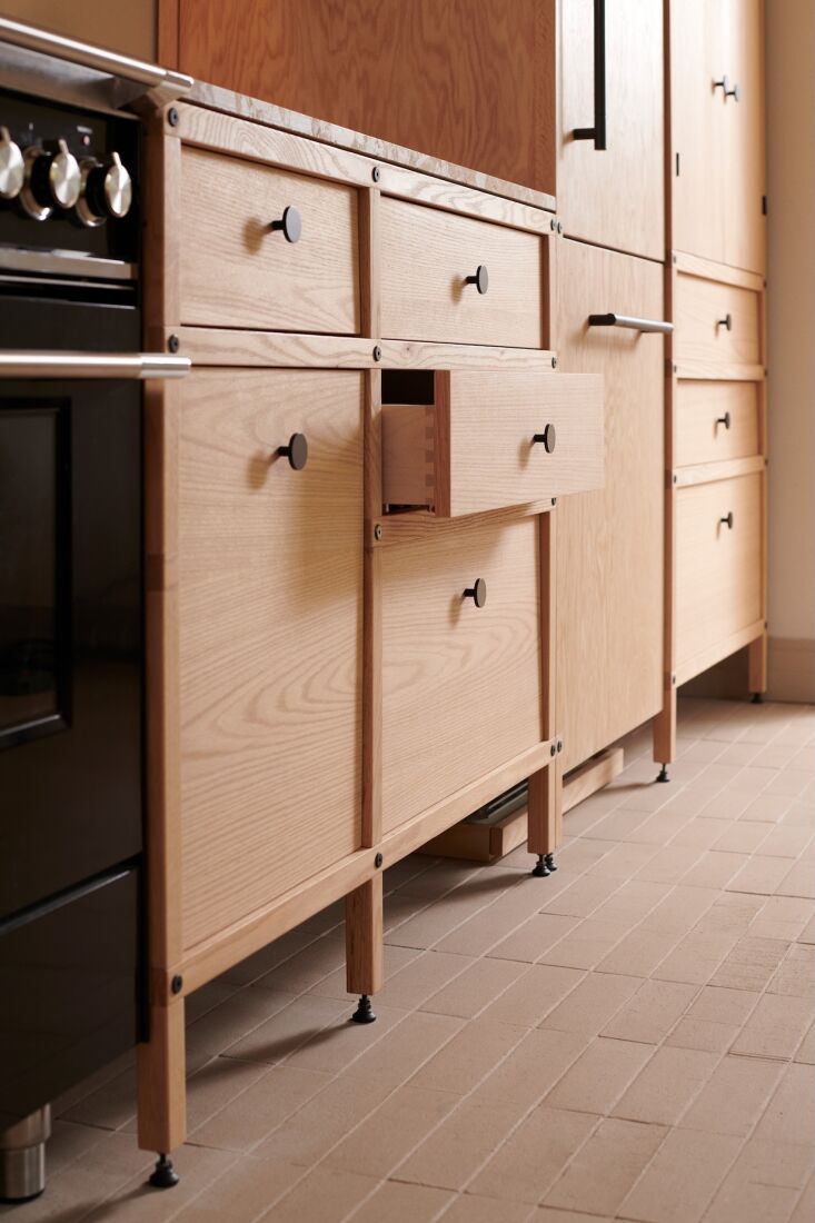 june\2\17;s cabinets are entirely solid wood, including the drawer boxes 19