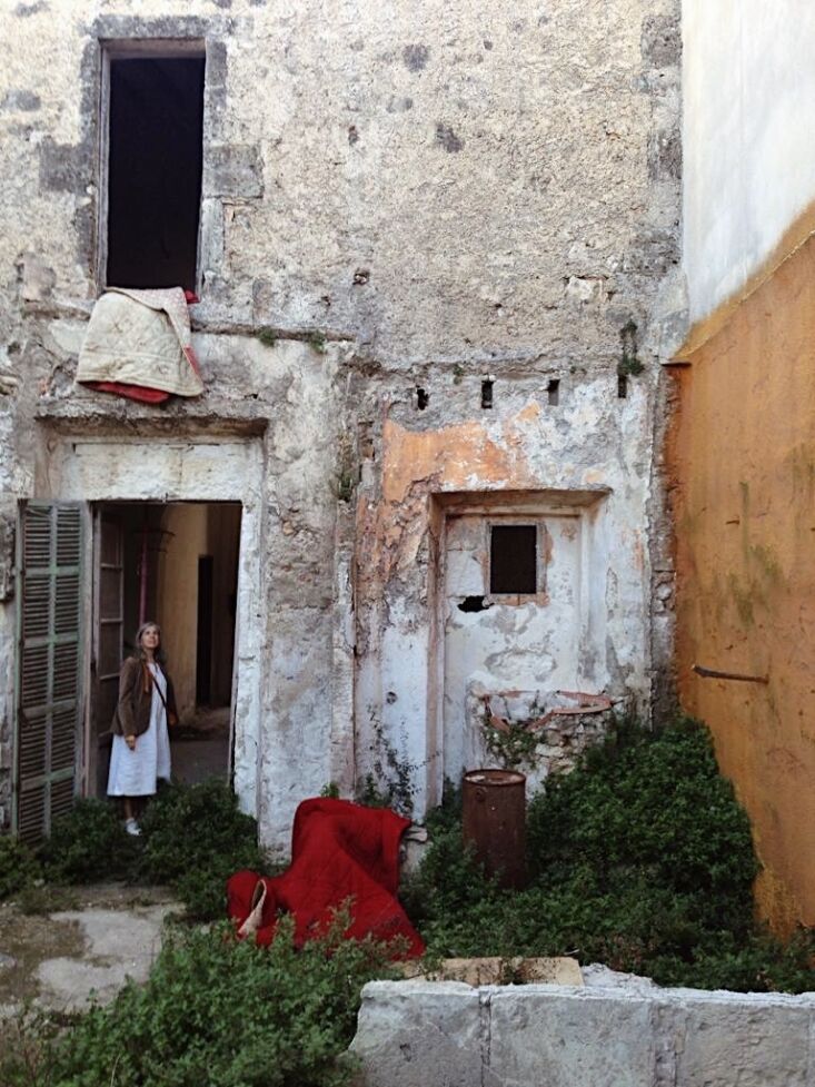 despite the decrepitude and the huge amounts of work required, september loved 29