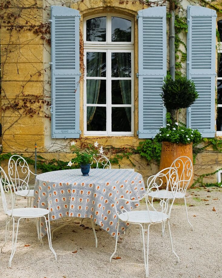 soil to studio\2\17;s namita block printed tablecloth (see below for sal 17