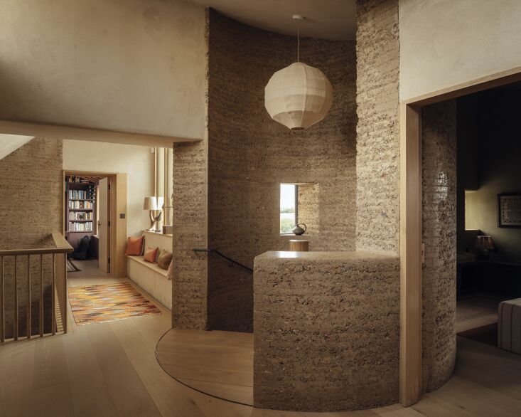 the project is a modern adaptation of a castle like architectural language. the 32