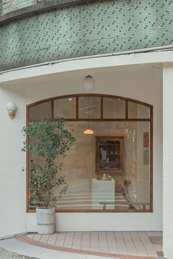 the building\2\17;s original green tiles seem fitting for a tea salon. 18