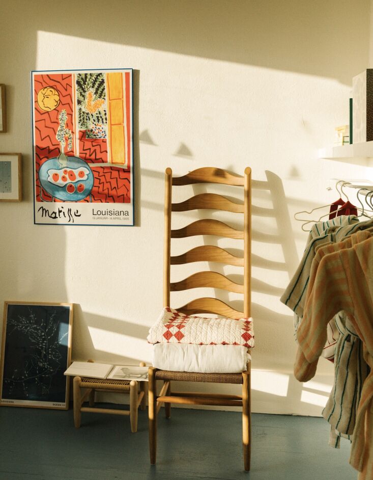 browse finds for the house and garden \2\20;intended for easy summer liv 28