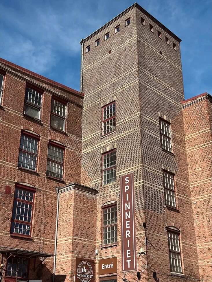 a model of \1990s creative reuse, the building houses a number of indie design 18