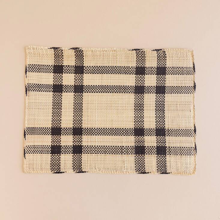 handwoven by artisans in colombia, these summery placemats are available in a s 24