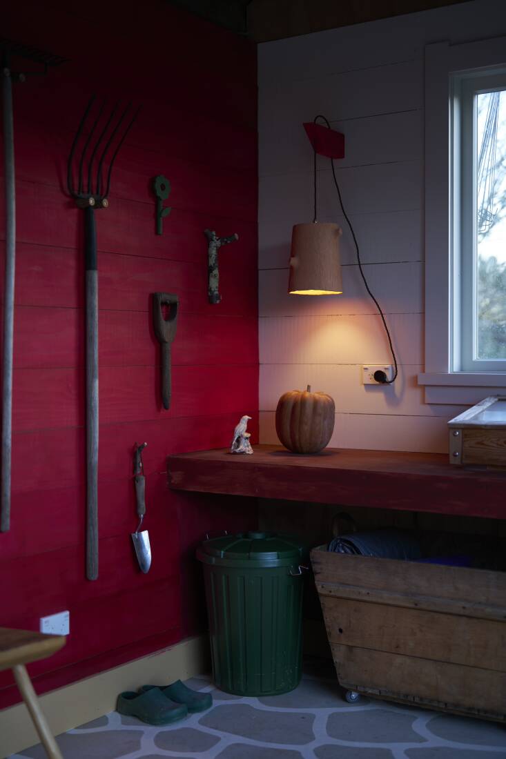 leanne crafted the hanging lamp. \2\20;i thought it would be nice to hav 21