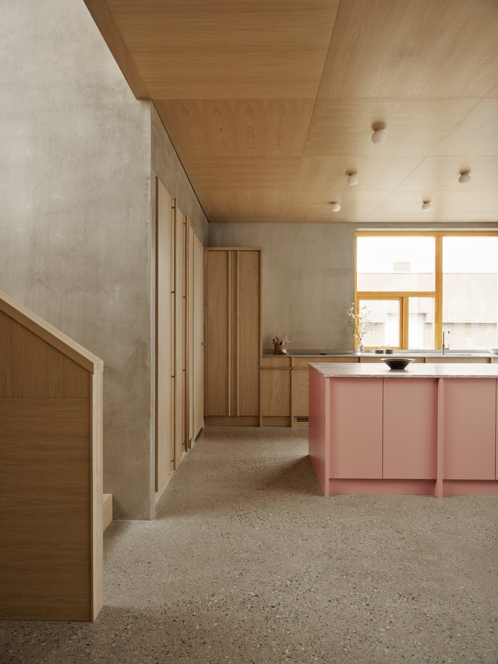 the ceiling lights are flos mini glo balls. 22