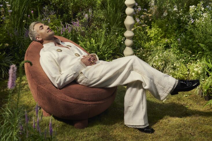 tan at rest. 30